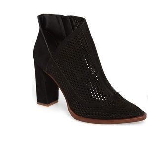 Vince Camuto Leather Black Booties
